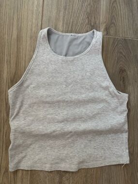 Vuori Heathered Light Gray Ribbed Pose Plyo Racerback Tank